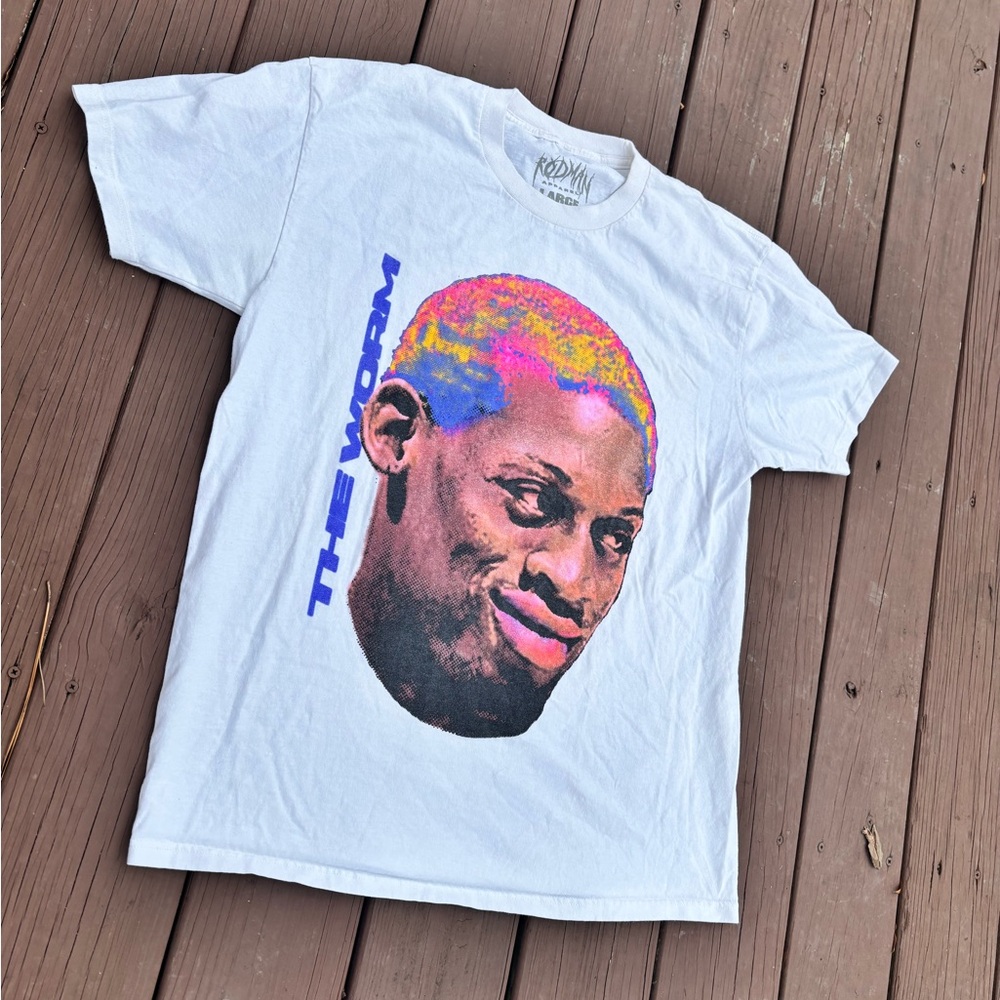 Dennis Rodman The Worm #91 NBA Big Head Pink Hair Pacsun Retro T-Shirt